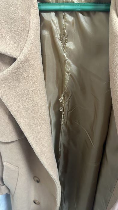 Пальто б/у 38 размер