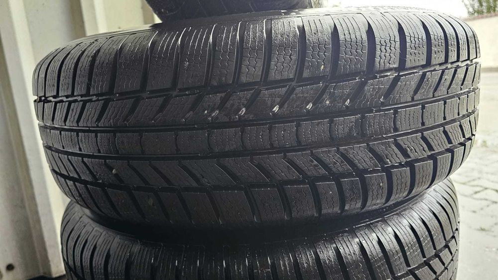 Jante TABLA NISSAN 16 + Cauciucuri Iarna 215/65/R16 CA NOI