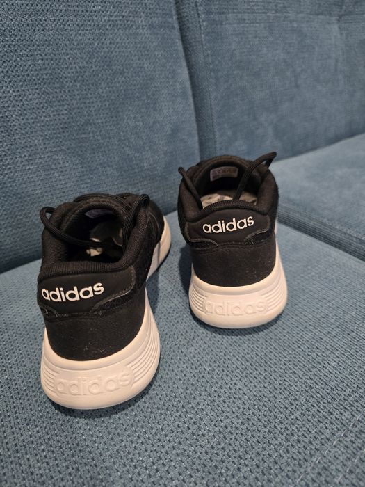 Дамски маратонки Adidas, 38 размер