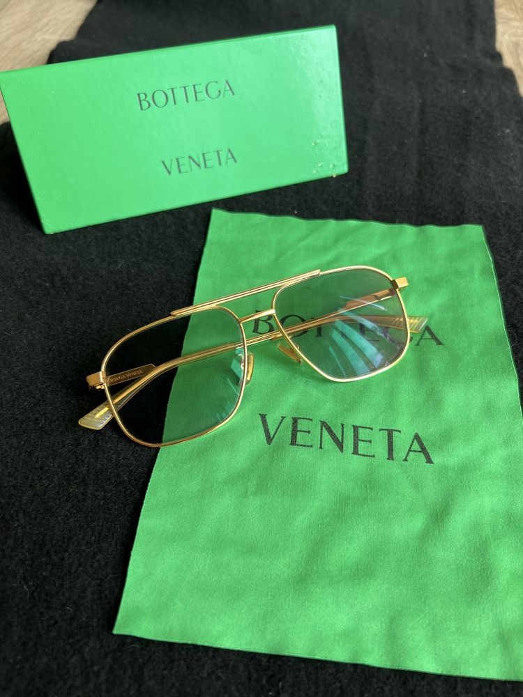 Фотосоларни диоптрични очила / ОБИКНОВЕНИ СЛЪНЧЕВИ BOTTEGA VENETA