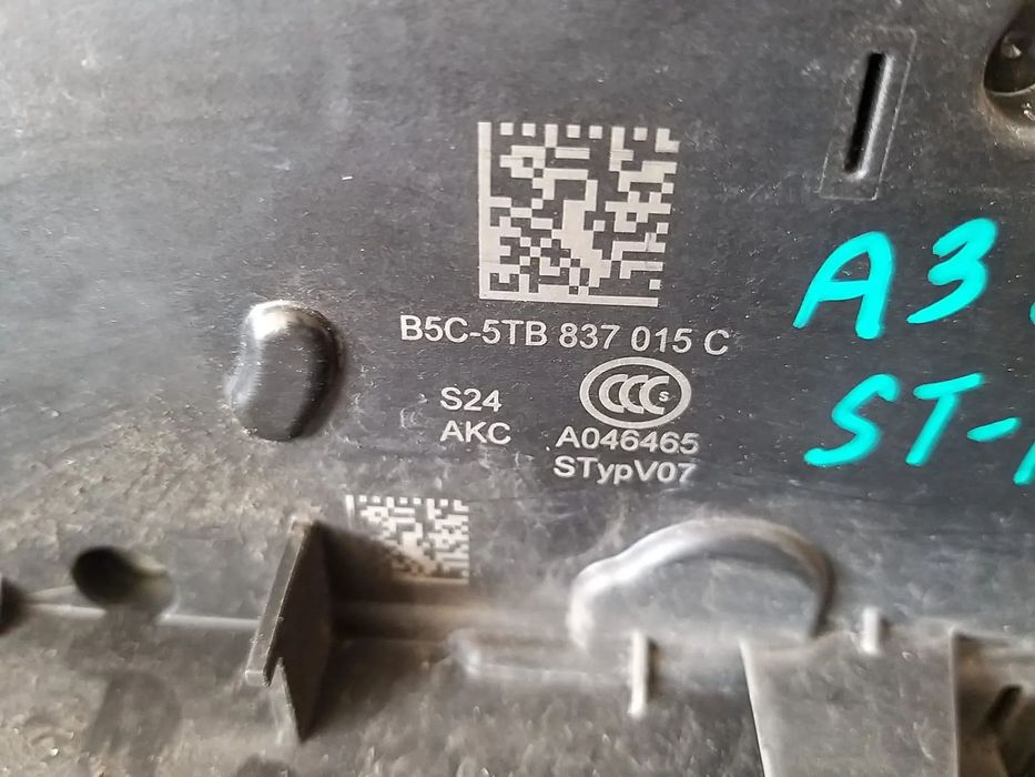 Broasca usa stanga fata audi a3 8y b5c5tb837015c