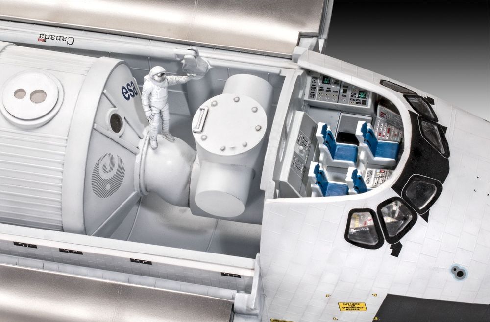 Сборная модель Space shuttle 1/72