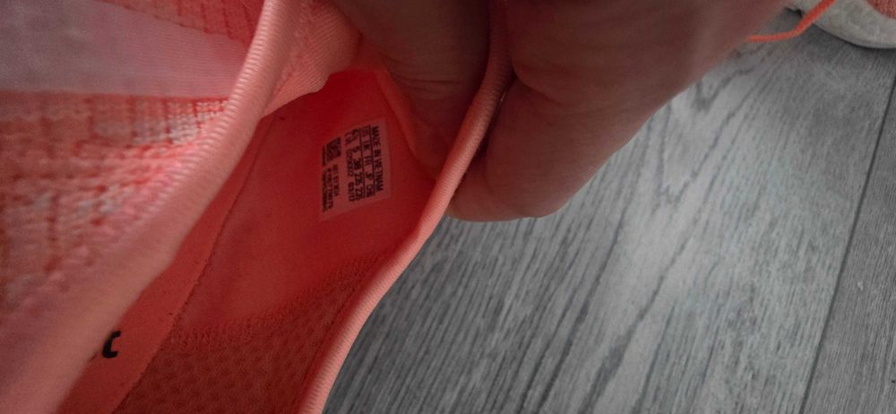 Adidas Дамски маратонки 38 номер