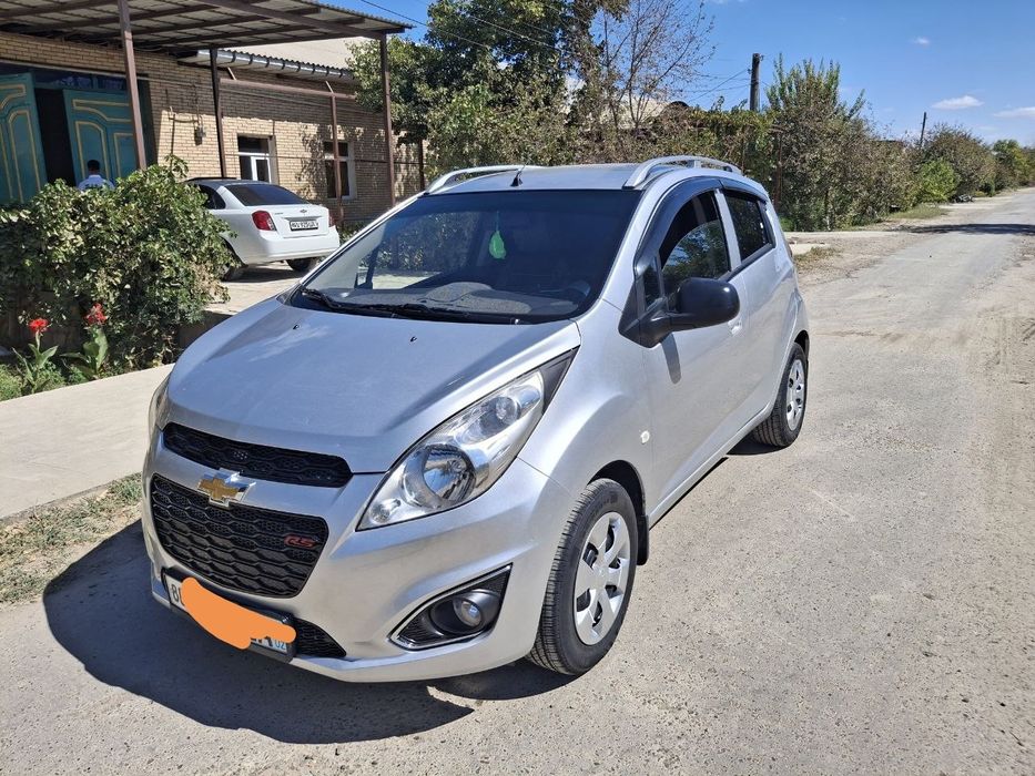 Спарк 2013-йил  1-пазитсийа метанда