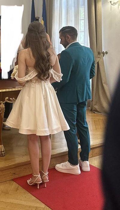 Rochita de cununie cu corset cu pietricele