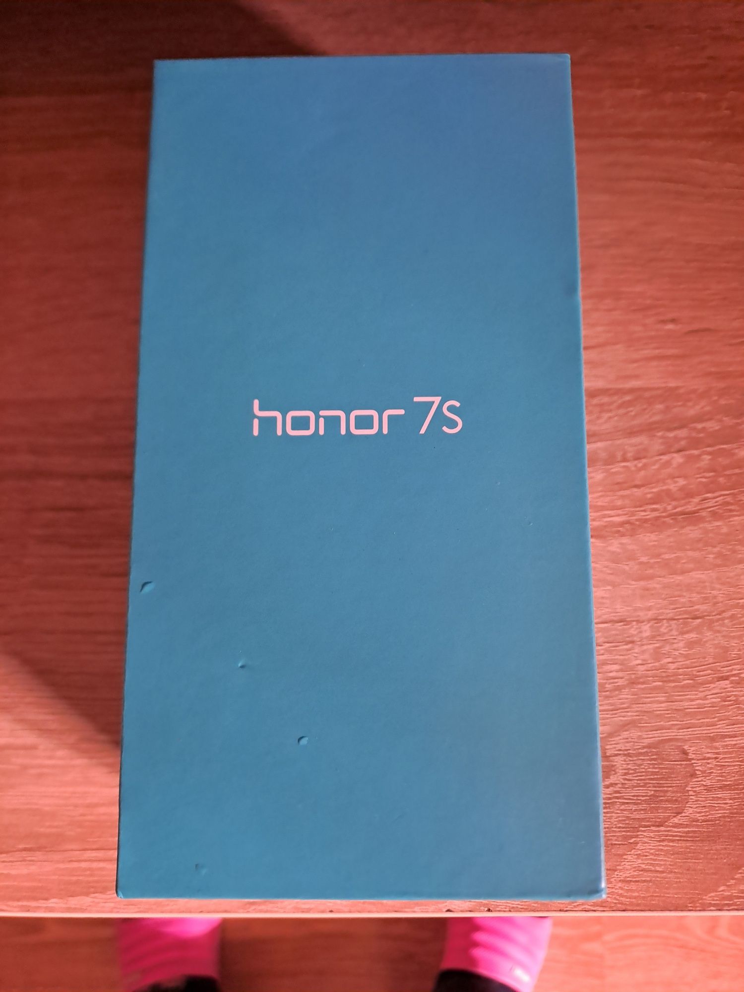 Телефон honor 7s