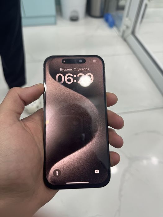 Продам Айфон 15 про