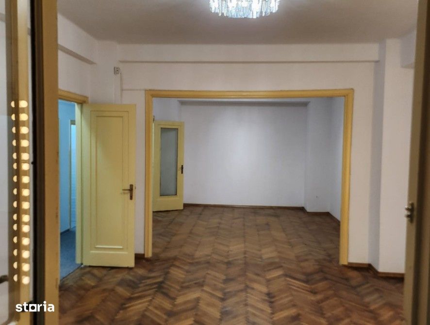 Apartament 4 camere Piata Romana