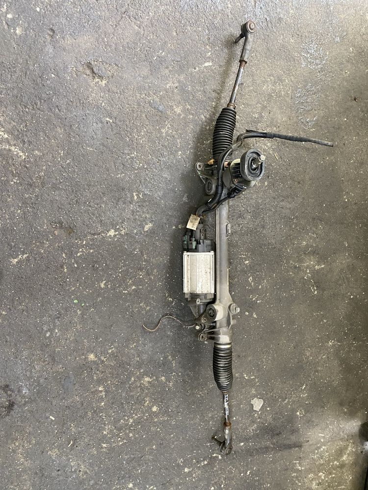 Caseta Directie Electrica Vw Scirocco An 2010 Pret 1000 lei