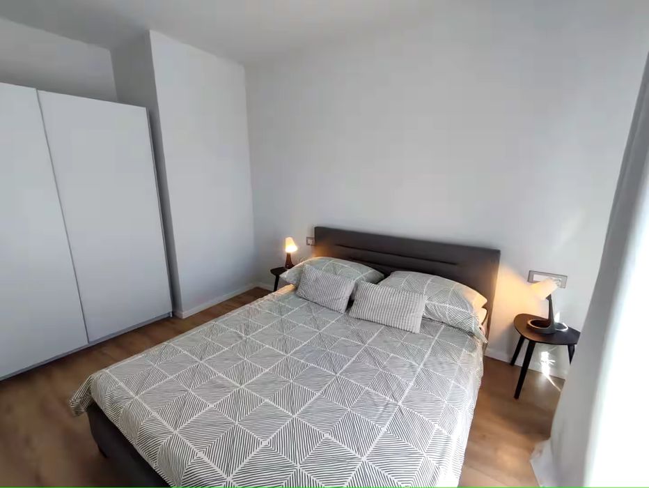 Тристаен обзаведен апартамент под наем в кв. Овча купел