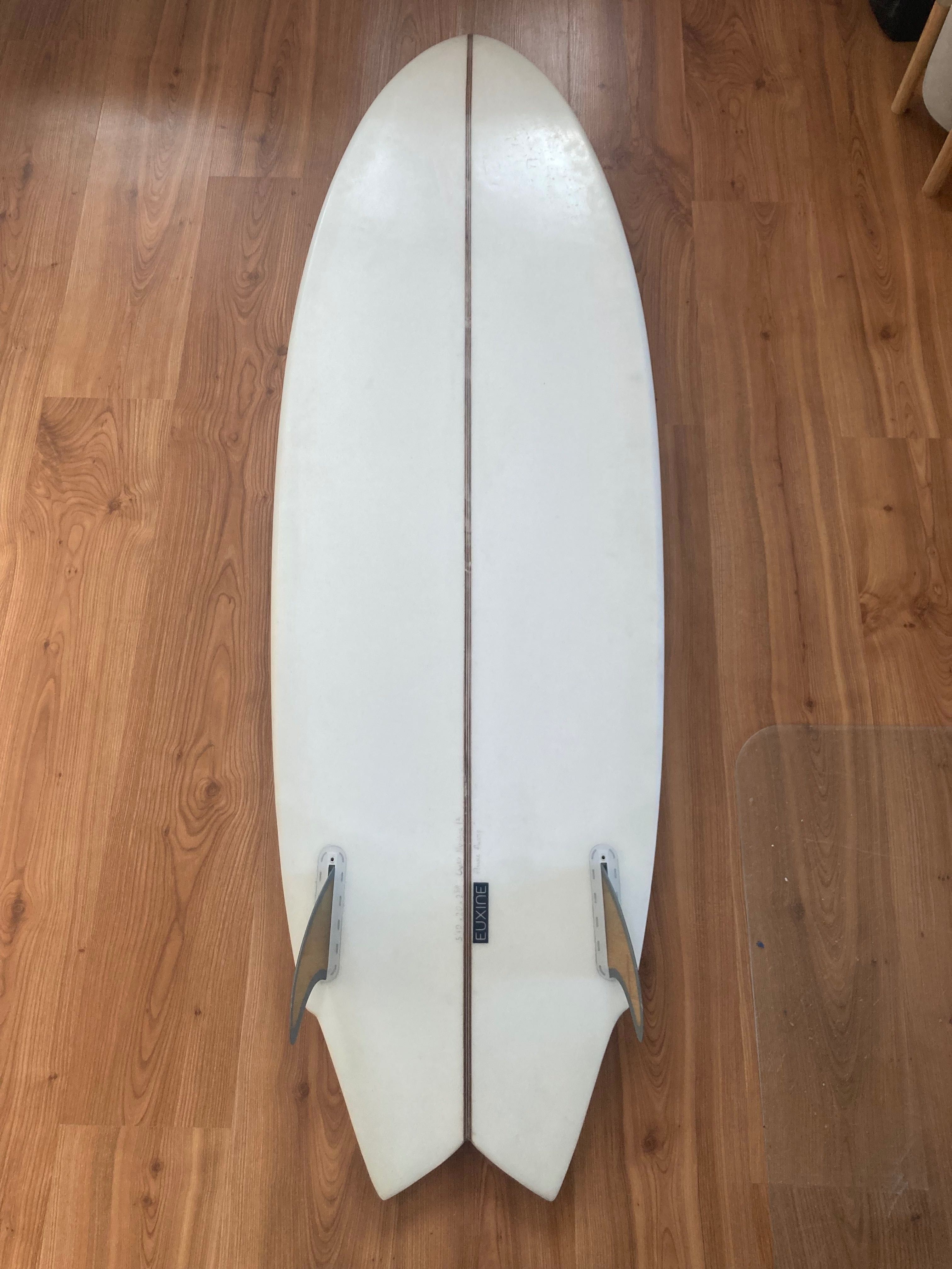 Сърф дъска 5'10 Performance Twin surfboard
