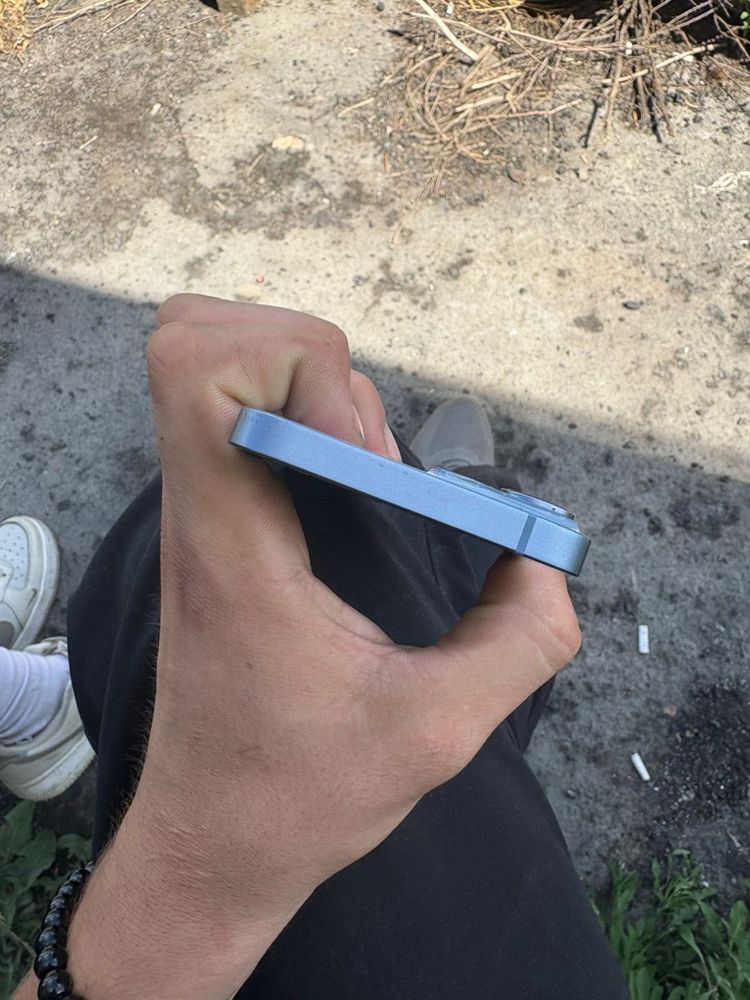 iPhone 14 128гб памяти