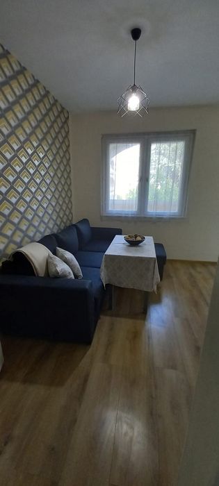 Дава се под наем Тристаен апартамент в Варна, Окръжна болница - 90 кв.м за 663 € - Снимка #2