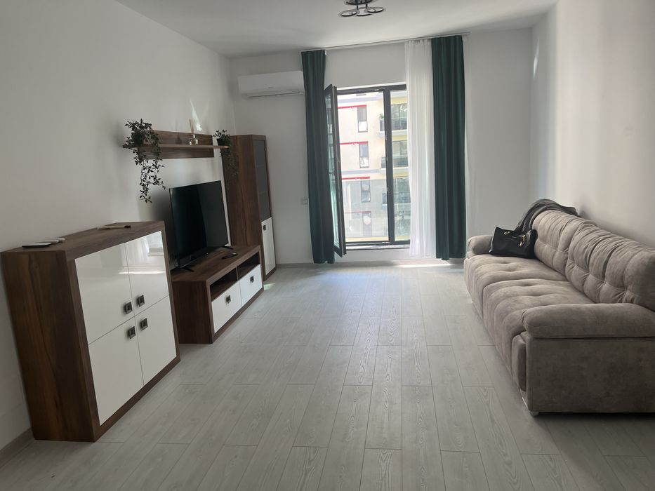 Inchiriez Ap. 2 camere Exigent Faza5(proprietar)
