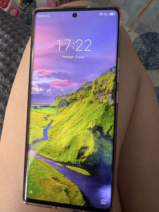 Продам телефон zte 256гб