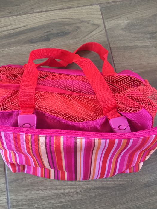 Постелка за плаж с чанта за лични вещи