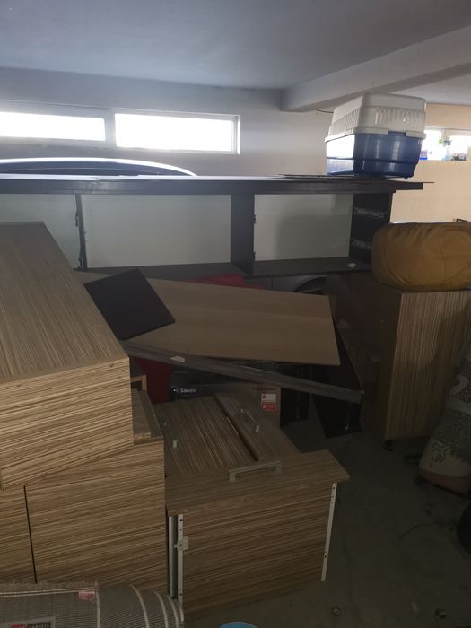 Carucioare, masinuta electrica,Mobila living+buc,etc covor etc