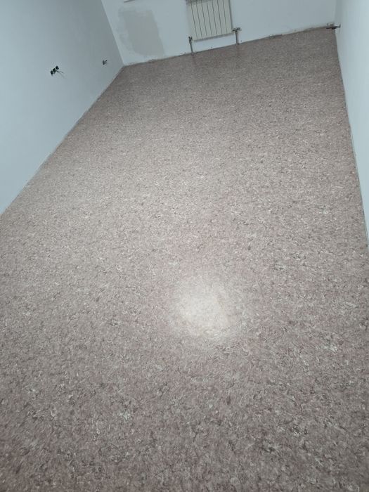 Срочно продам линолеум