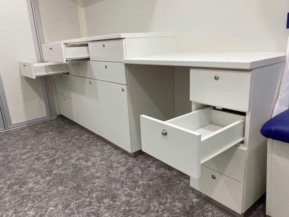 Rulota medicala cu rampa