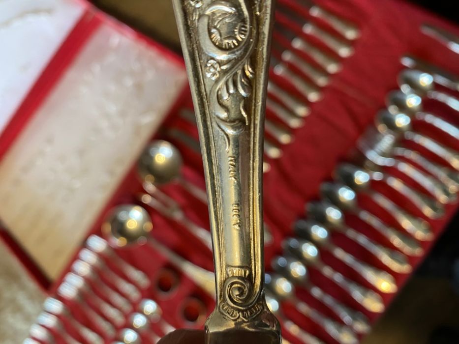 Сребърен сервиз, античен