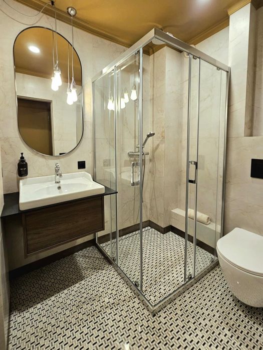 Дава се под наем Четиристаен апартамент в София, Център - 80 кв.м за 1150 € - Снимка #10