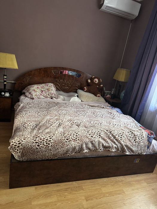 Спальный гарнитур