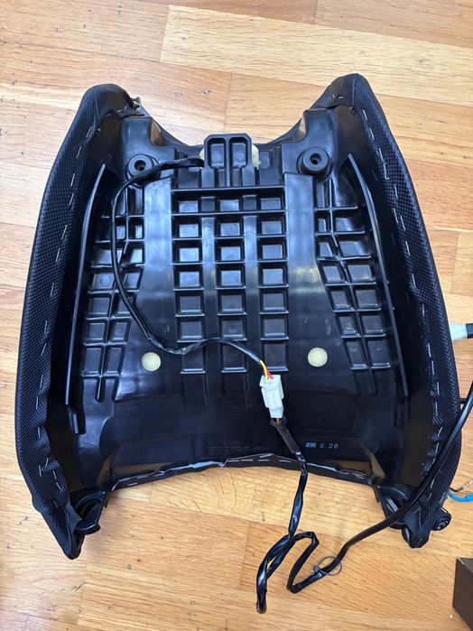 Set șa Honda NC750X 2020 – pilot (gel + încălzire) + pasager folosita