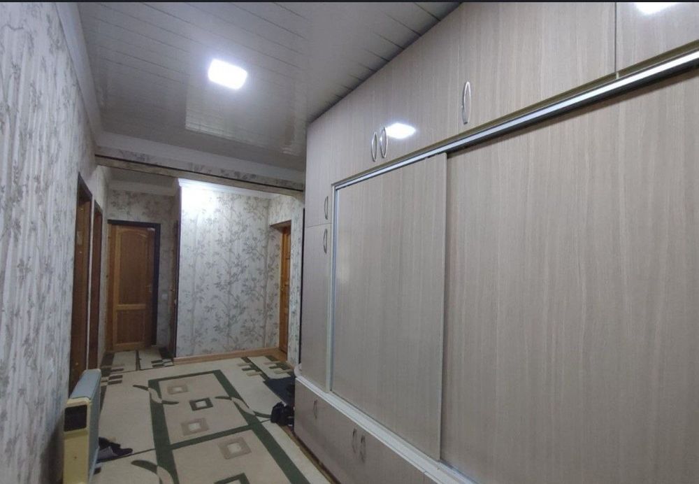 Продаётся 3 комнатная квартира 77 серия Юнусабад 18 квартал
