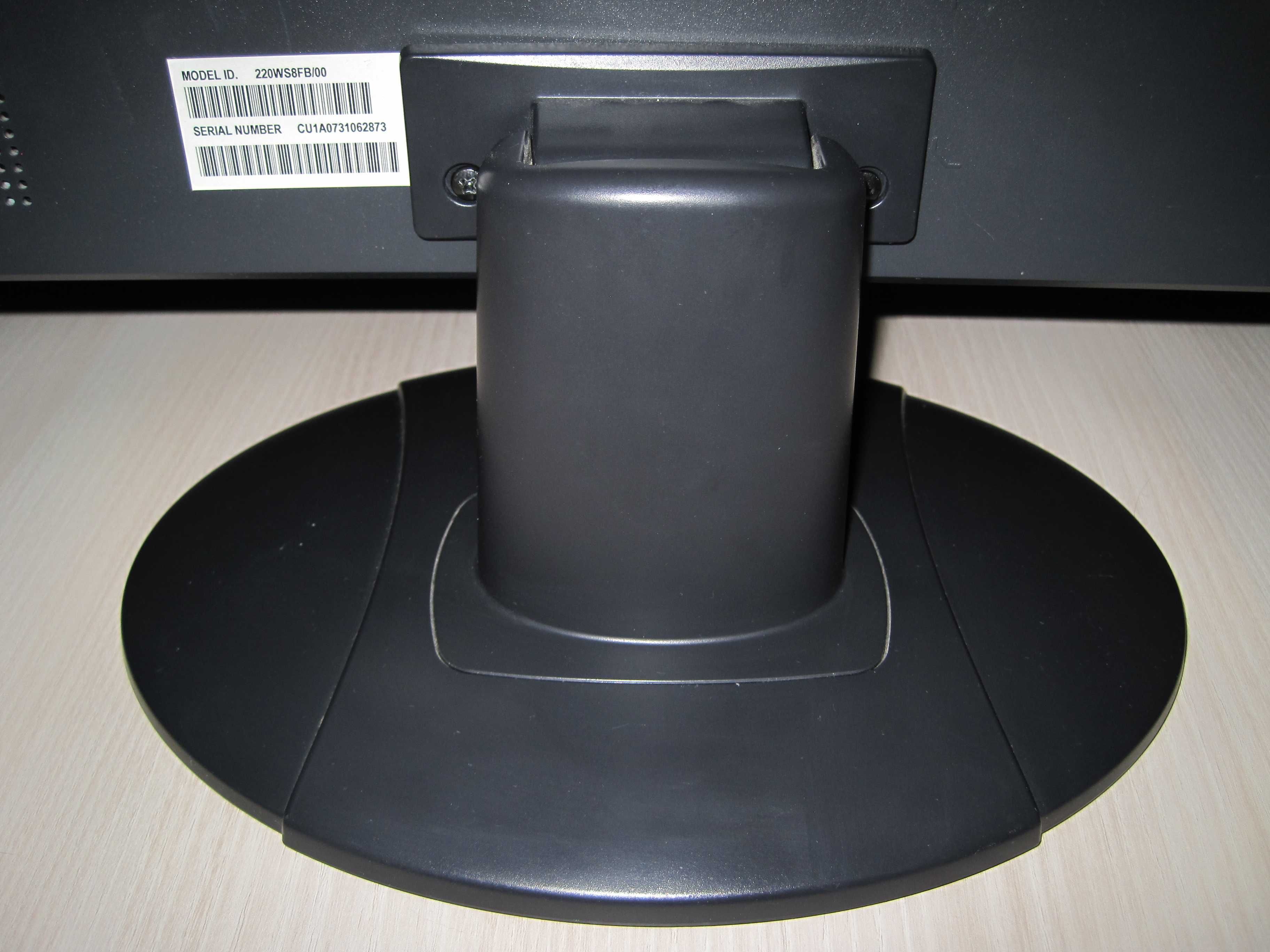 Монитор Philips 220WS8