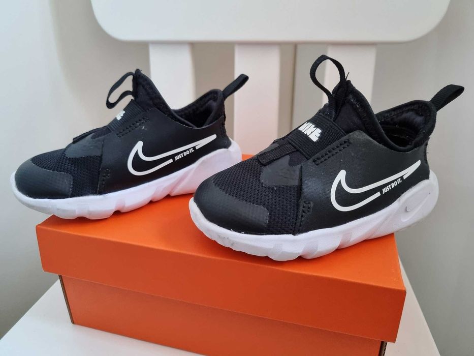 Маратонки Nike Flex Runner 2 размер 23.5 черни