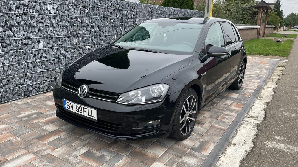 Vând URGENT Golf 7