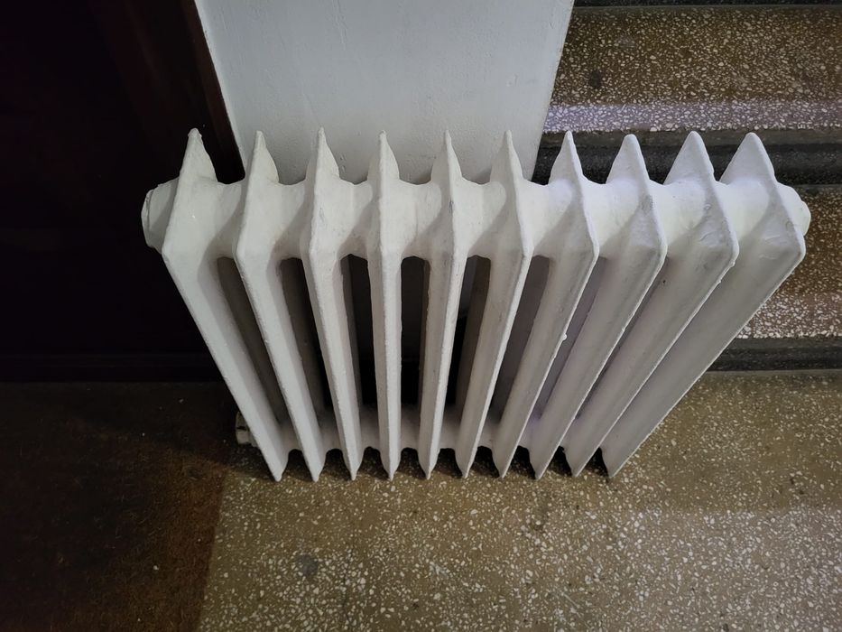 Calorifere fonta cu 11 si 10 elementi