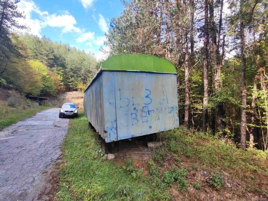 Фургон с три помещения