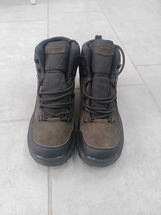 Мъжки зимни обувки от естествен велур