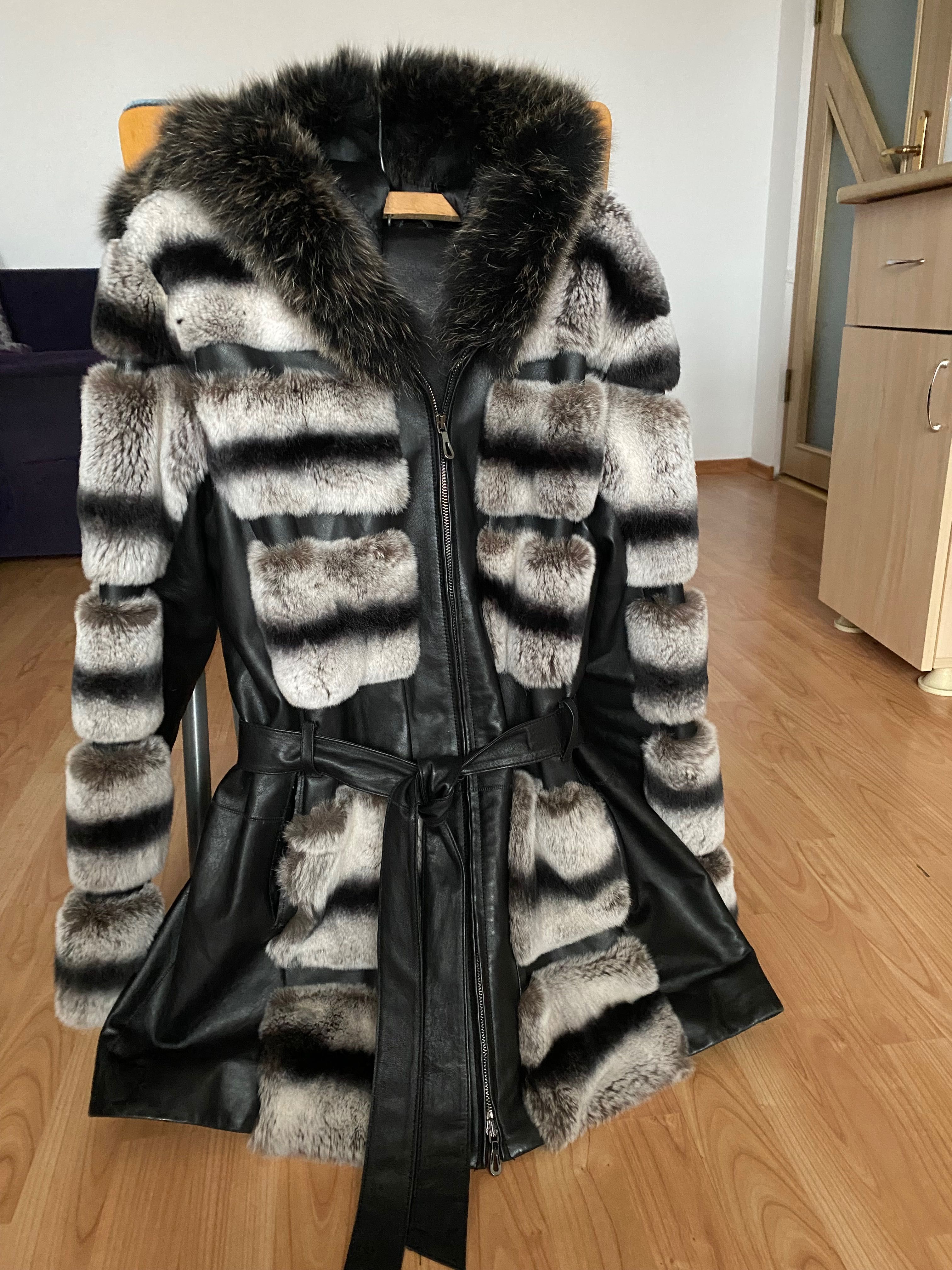 Haină Chinchilla/L