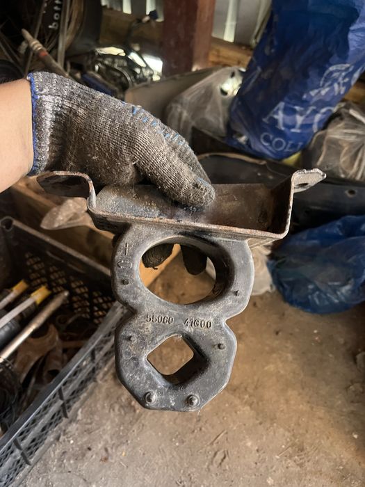 Запчасти ниссан террано и нп 300 2.4 бензин