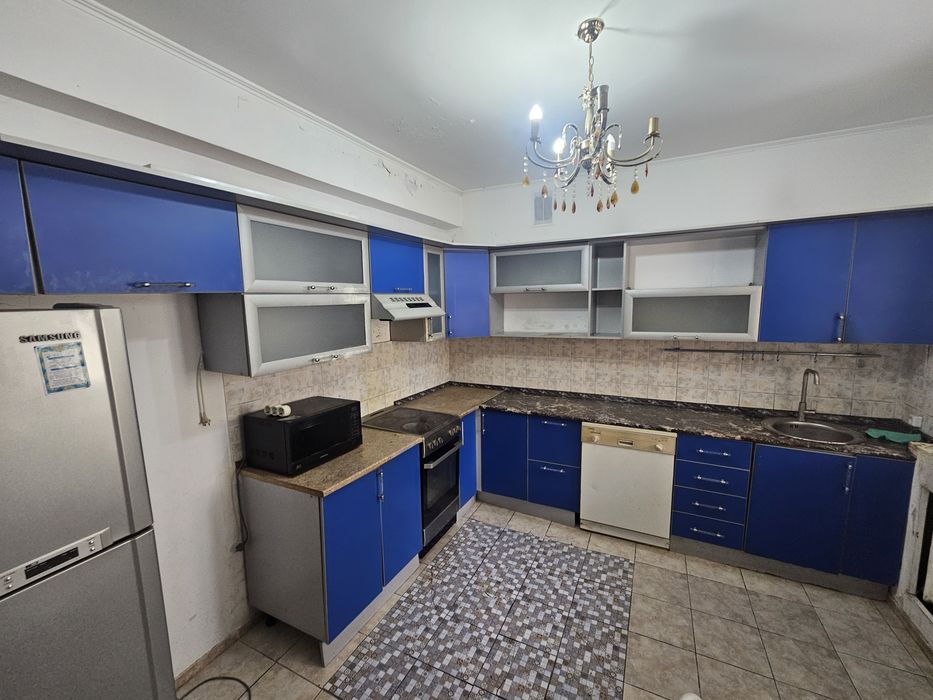 Продам кухонный гарнитур