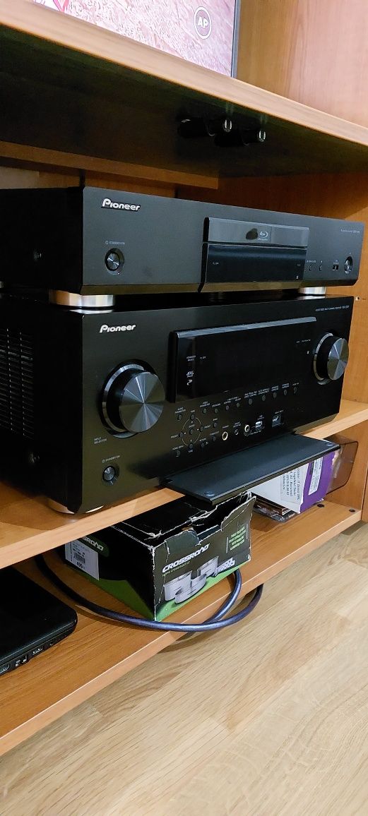 Receiver/amplificator Pioneer +boxe Mission M35i