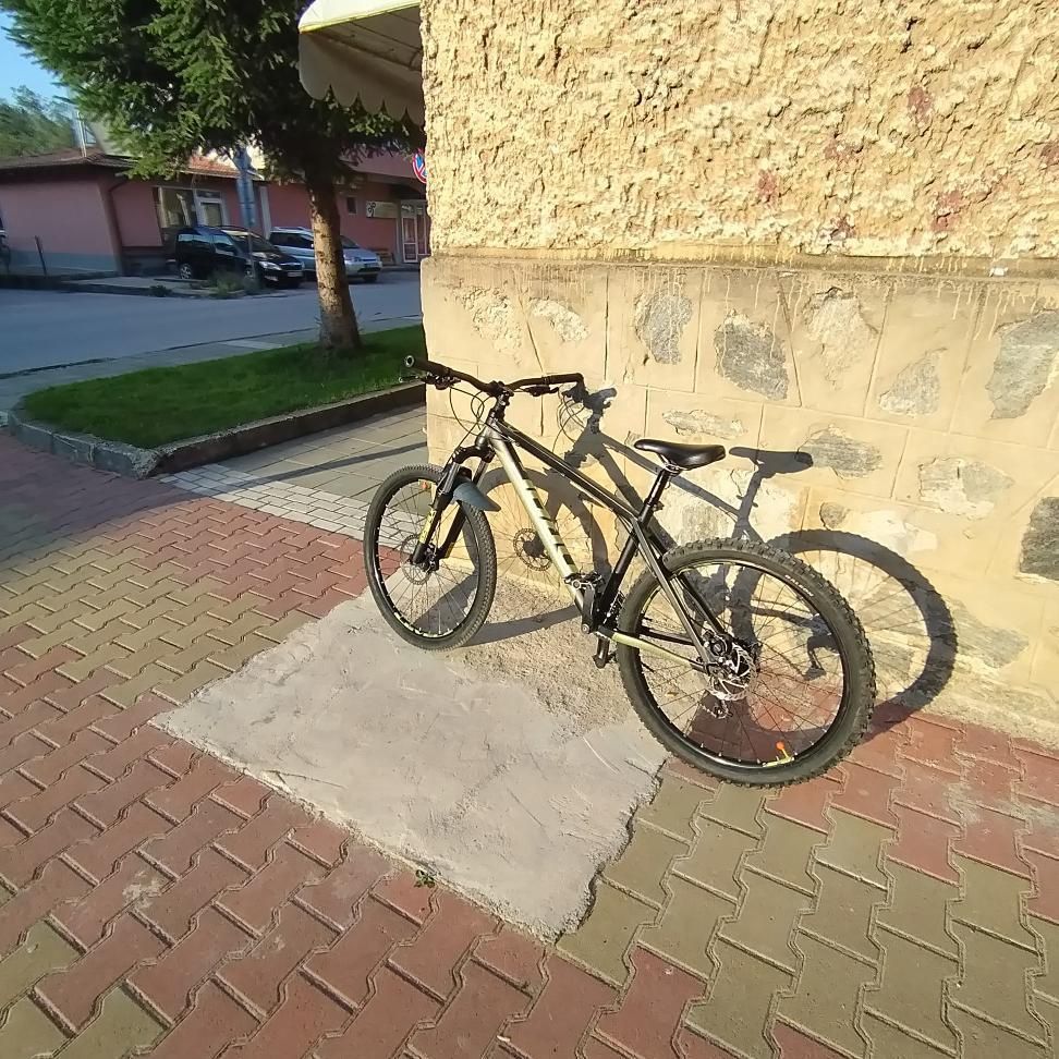 Продавам колело drag c1 fun много спешно свалям