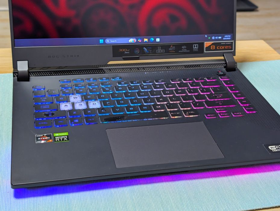 [Laptop Gaming ASUS ROG] RYZEN 7 5800H, RTX 3050, 16Gb, 300Hz