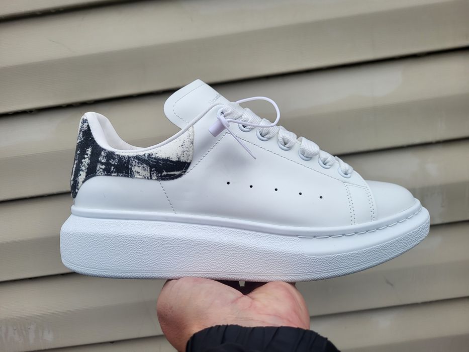 Alexander McQUEEN  New Collection