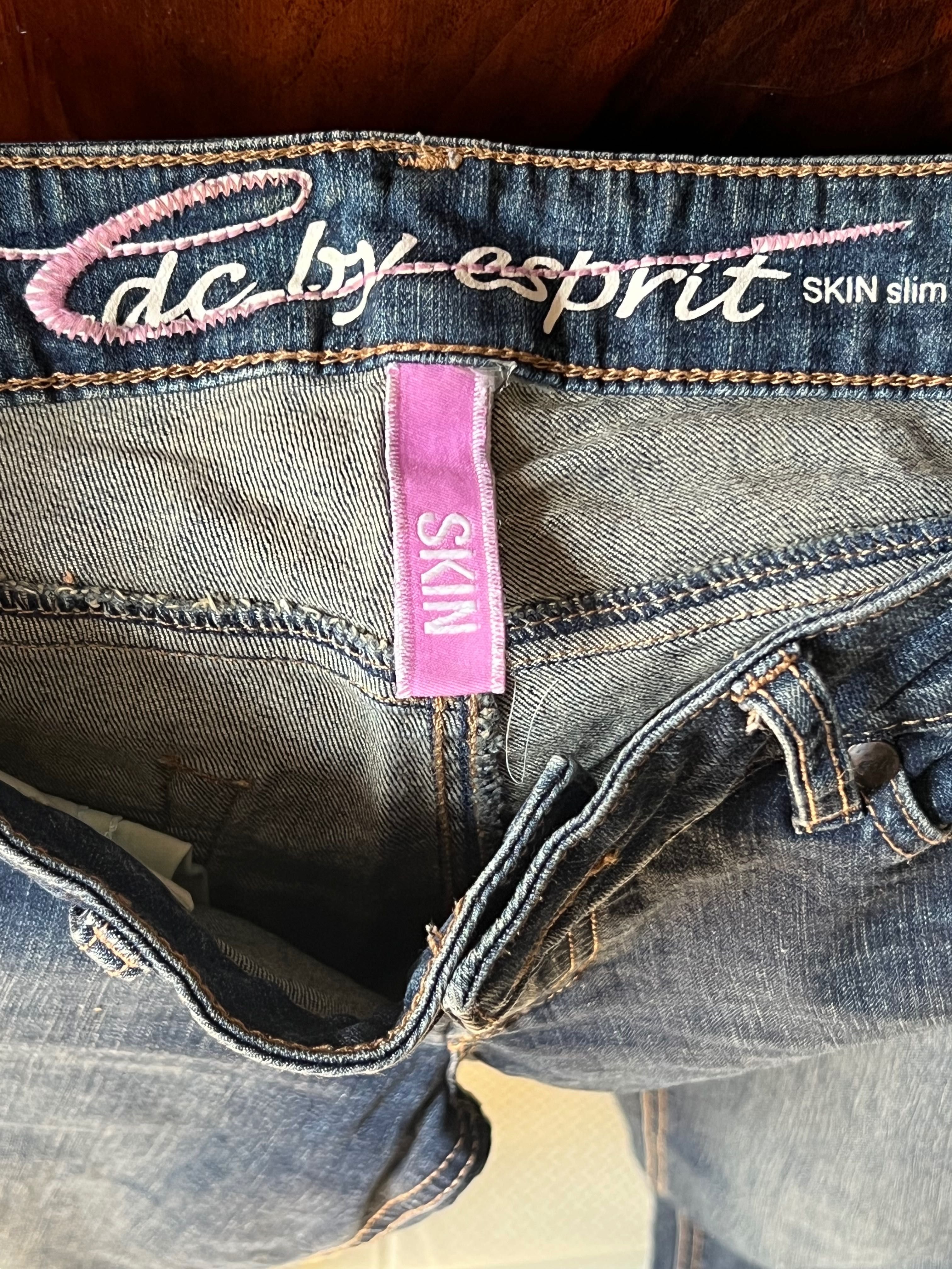 Женские джинсы EDC ESPRIT