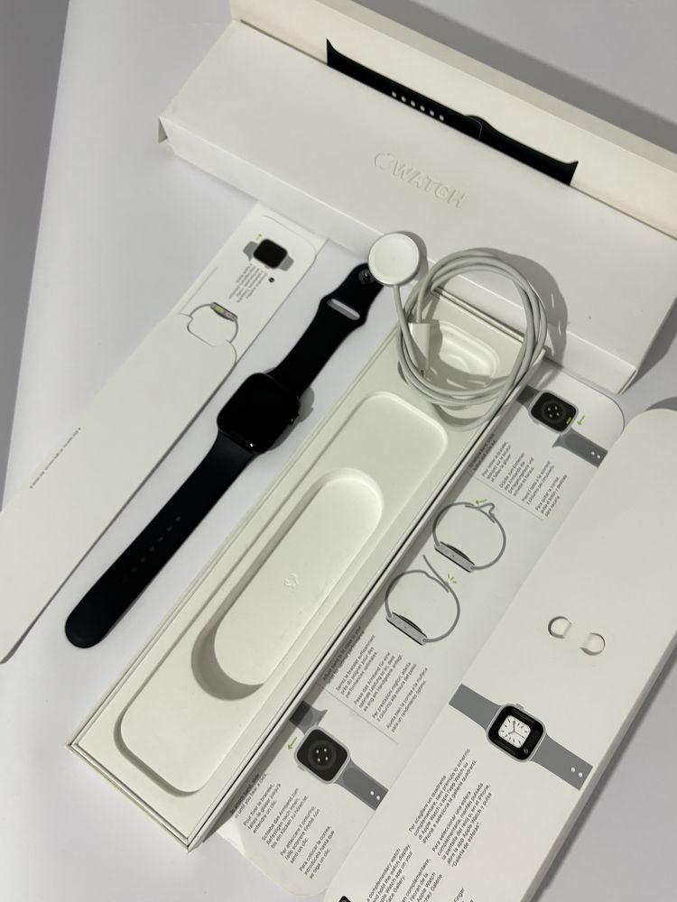 Apple Watch 8 series 41 mm