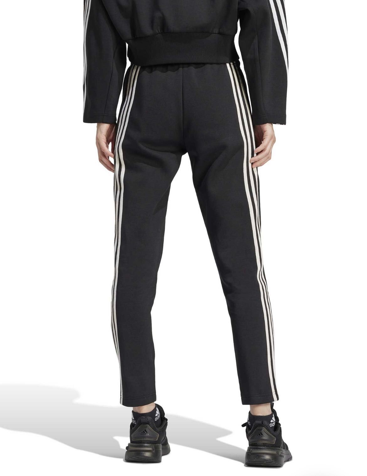 Анцуг/Комплект ADIDAS SPORTSWEAR Future Icons