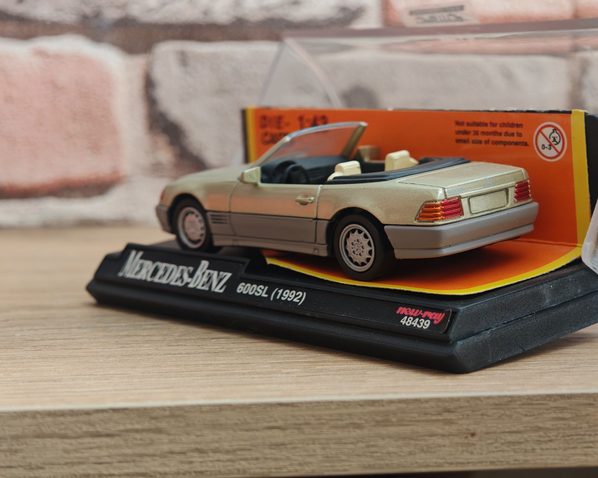 Колекционерски модел Mercedes-Benz 600 SL (1992) 1:43 New Ray