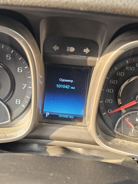 Chevrolet ,Malibu oq jemchug