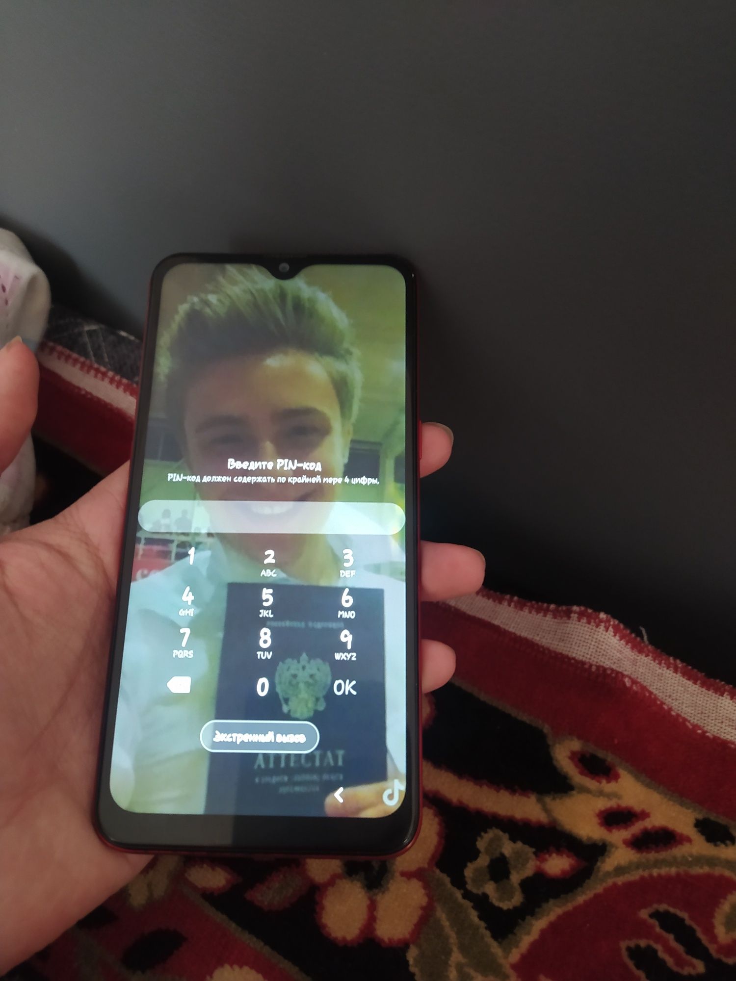 Продам смартфон Samsung Galaxy A10S