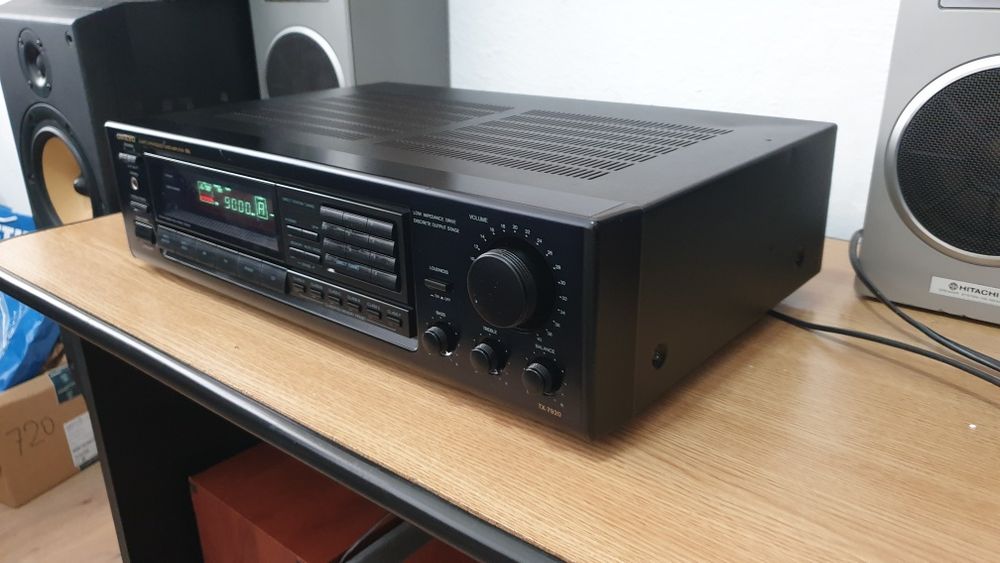 Amplituner Onkyo TX-7920