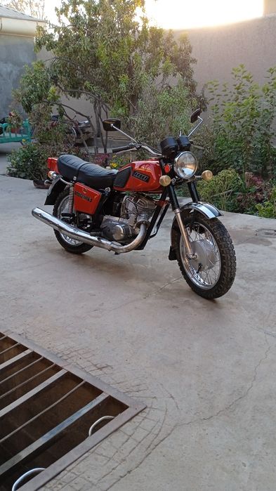 Планета 5 срочни сотилади