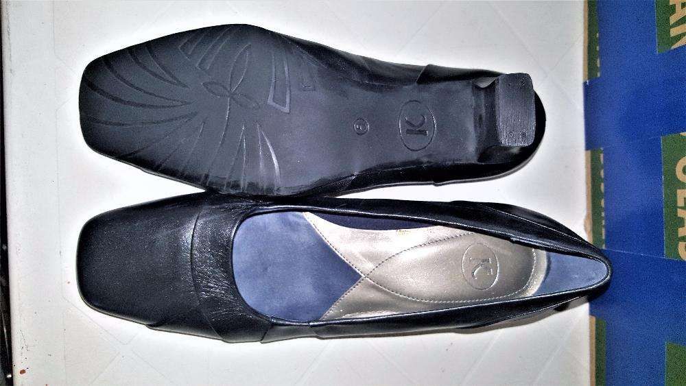 Pantofi dama office CLARKS nr. 38 - NOI